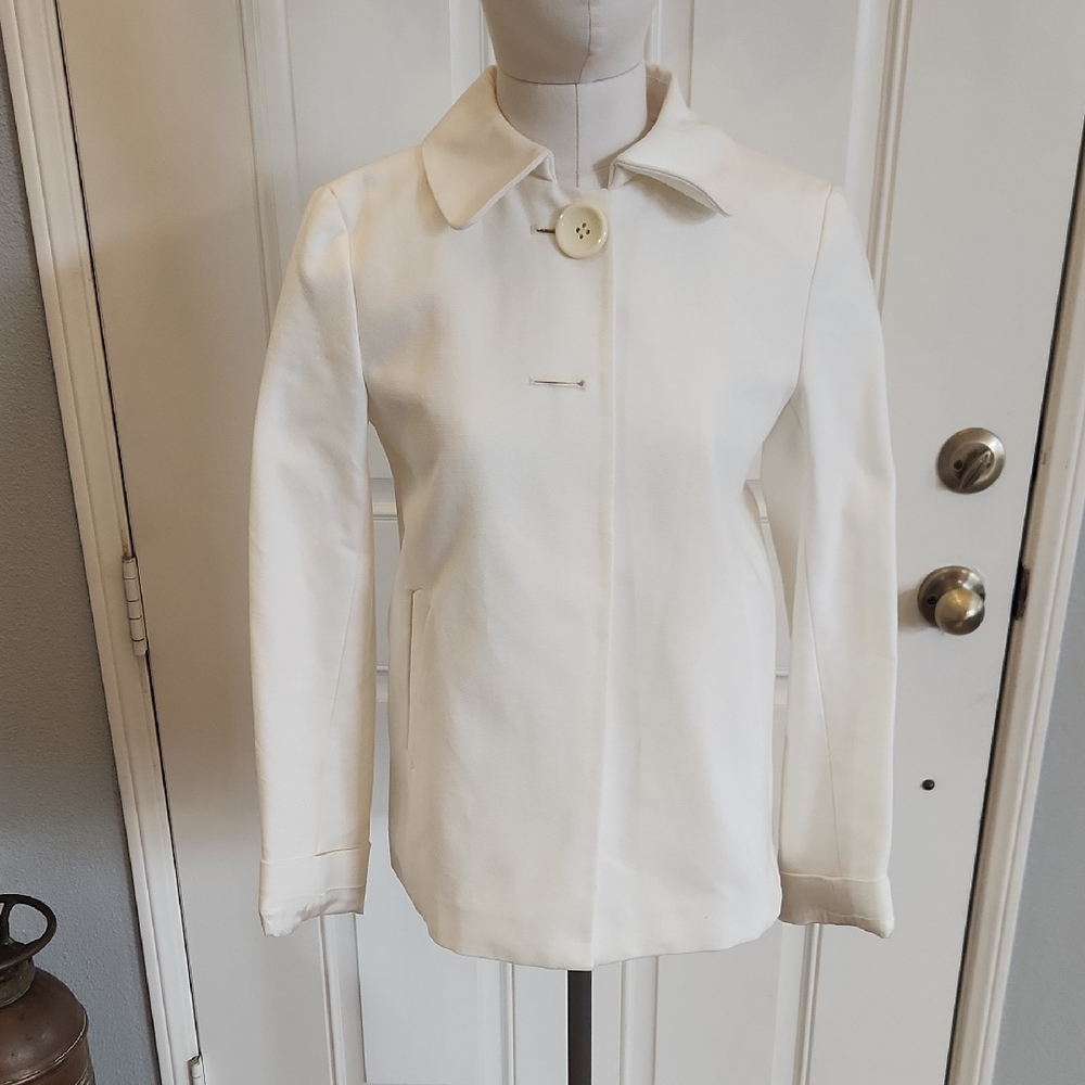 Zara Cream Colored Jacket